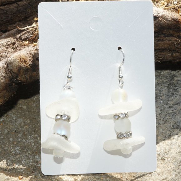 Hand Crafted Sea Glass Earings - Picture 2 of 3